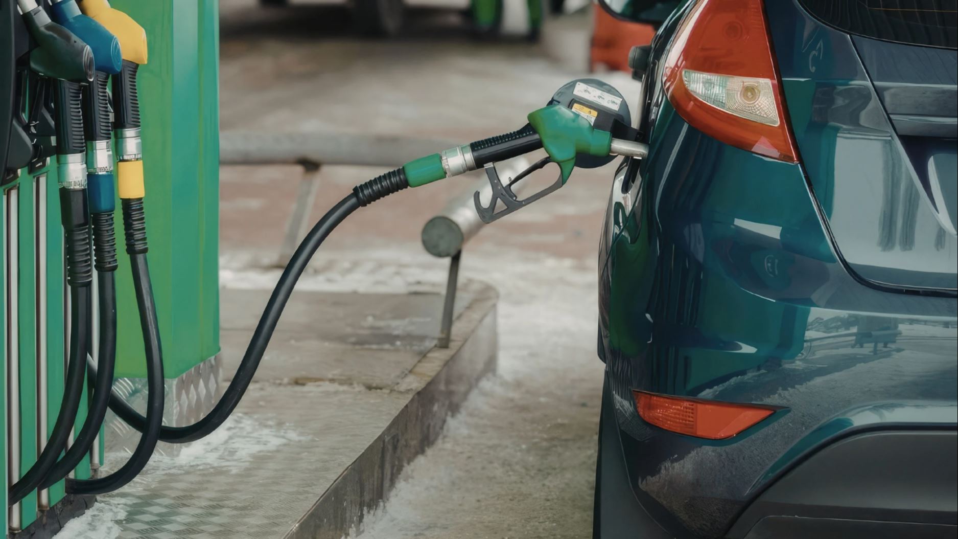 Combustibles suben entre RD$3.00 y RD$6.00; el GLP se mantiene sin alza