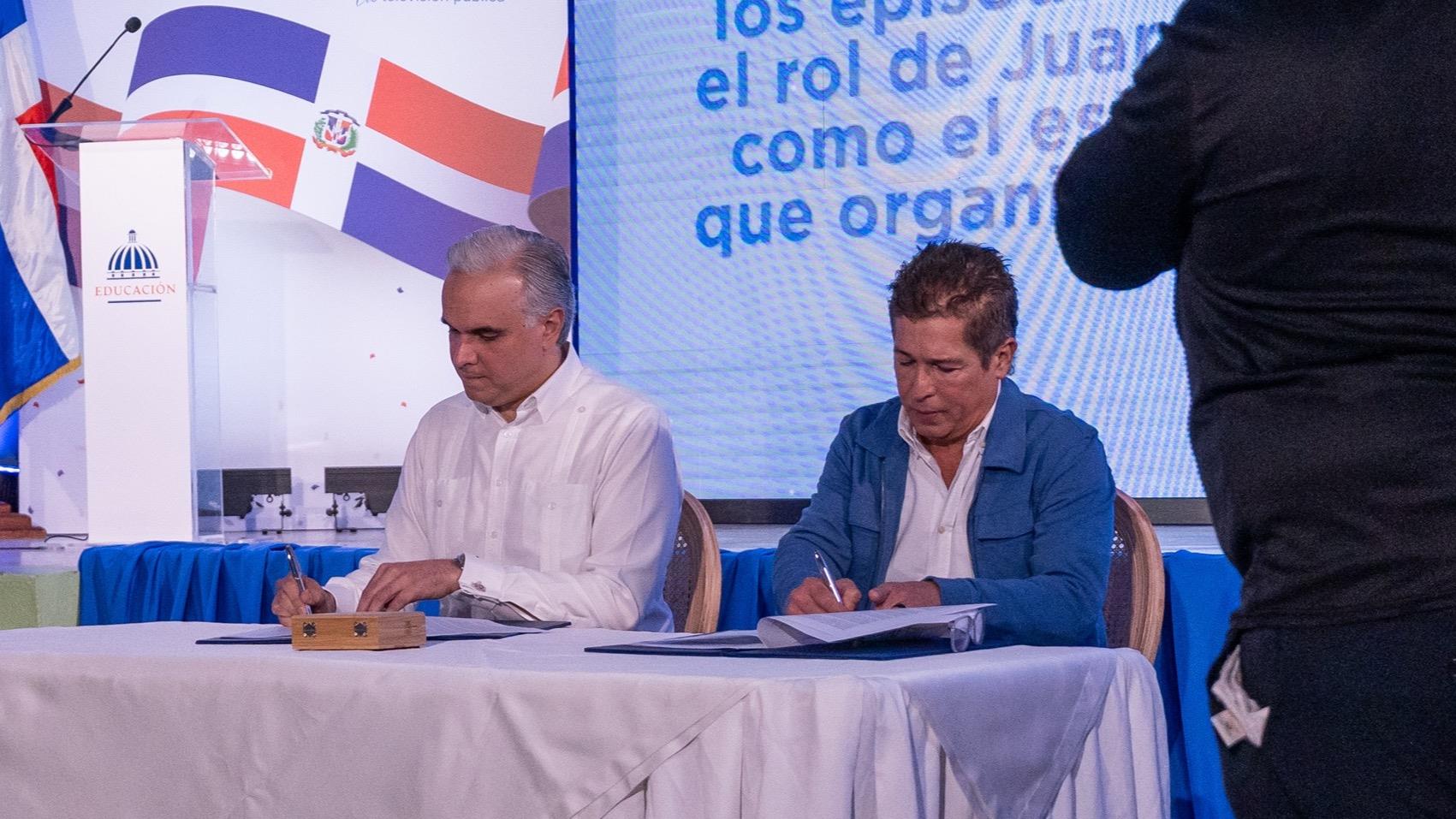 Ministerio de Educación recibe oficialmente la serie histórica animada “Trinitarios”, producida por RTVD