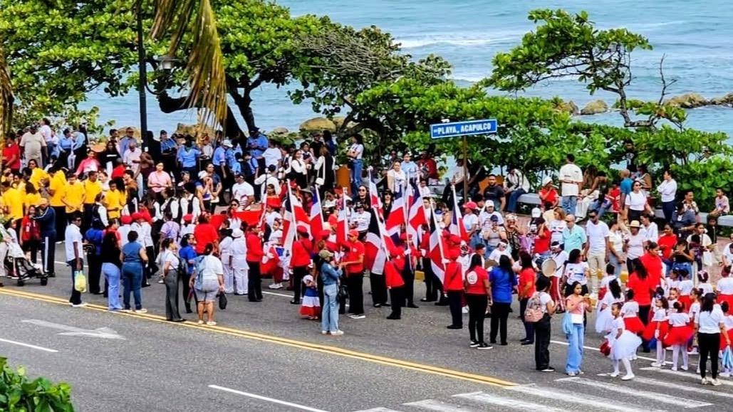 Malecón de Puerto Plata fue escenario de majestuoso desfile escolar con motivo del Día de la Independencia