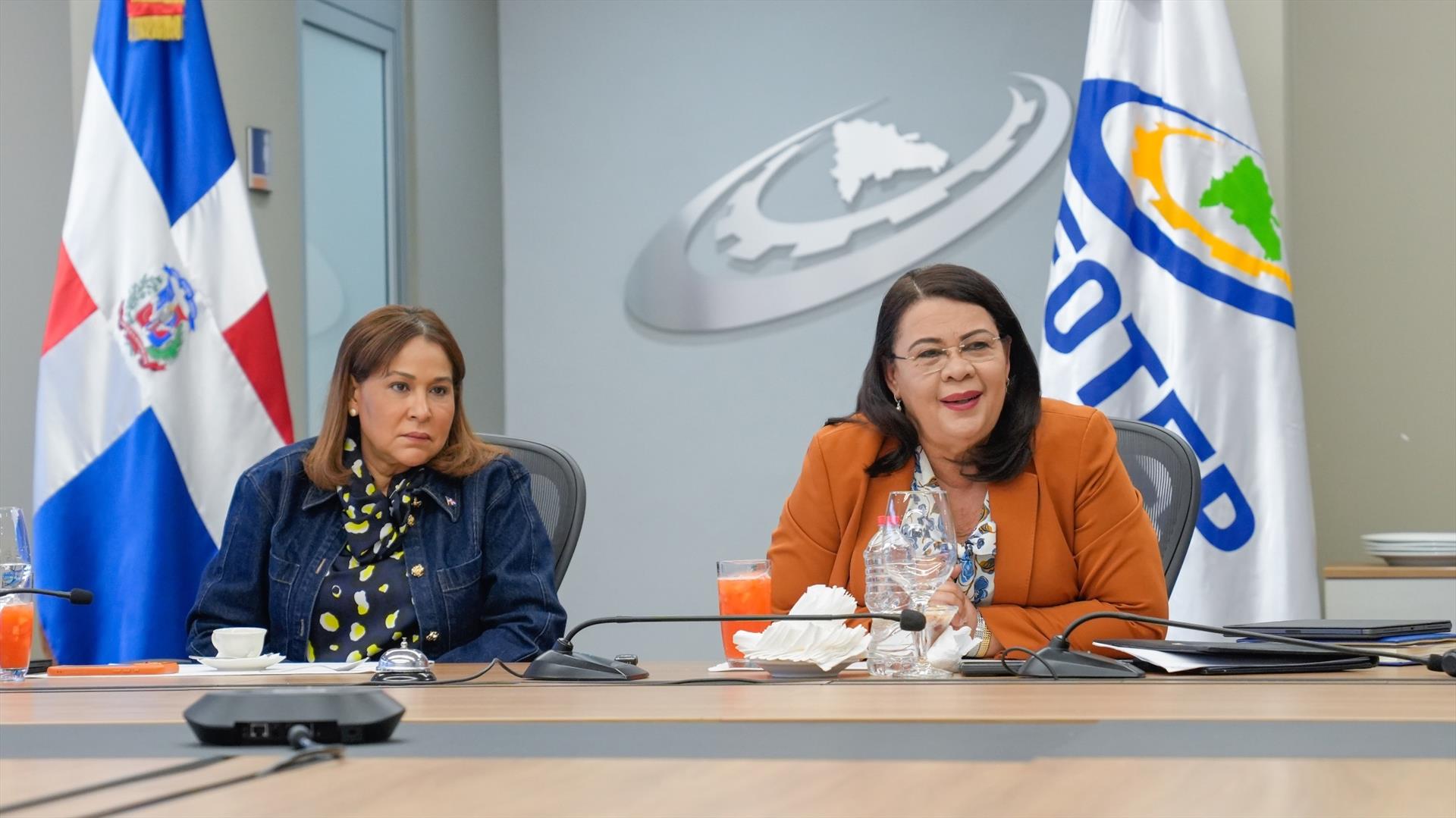 INFOTEP y Supérate actualizan acuerdo para ampliar oportunidades de formación y reducir la pobreza