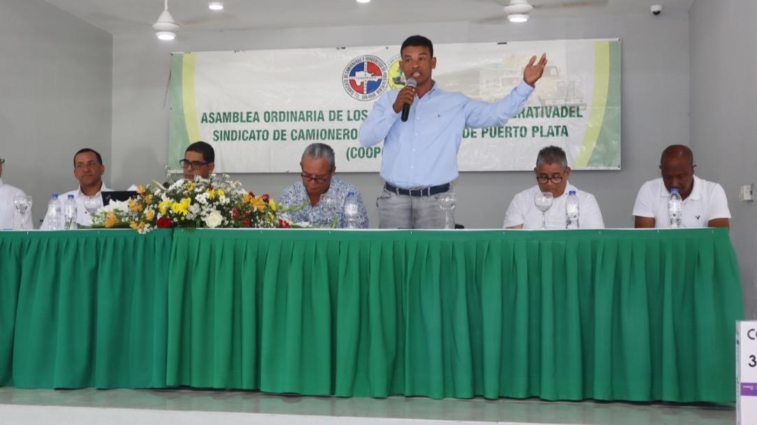 Cooperativa de Camioneros y Furgoneros de Puerto Plata (COOPCPPTA) realiza su VIII asamblea y destaca crecimiento